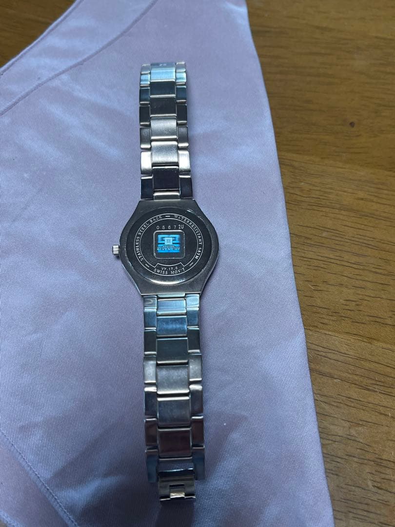 ジバンシー　Givenchy レディース　時計