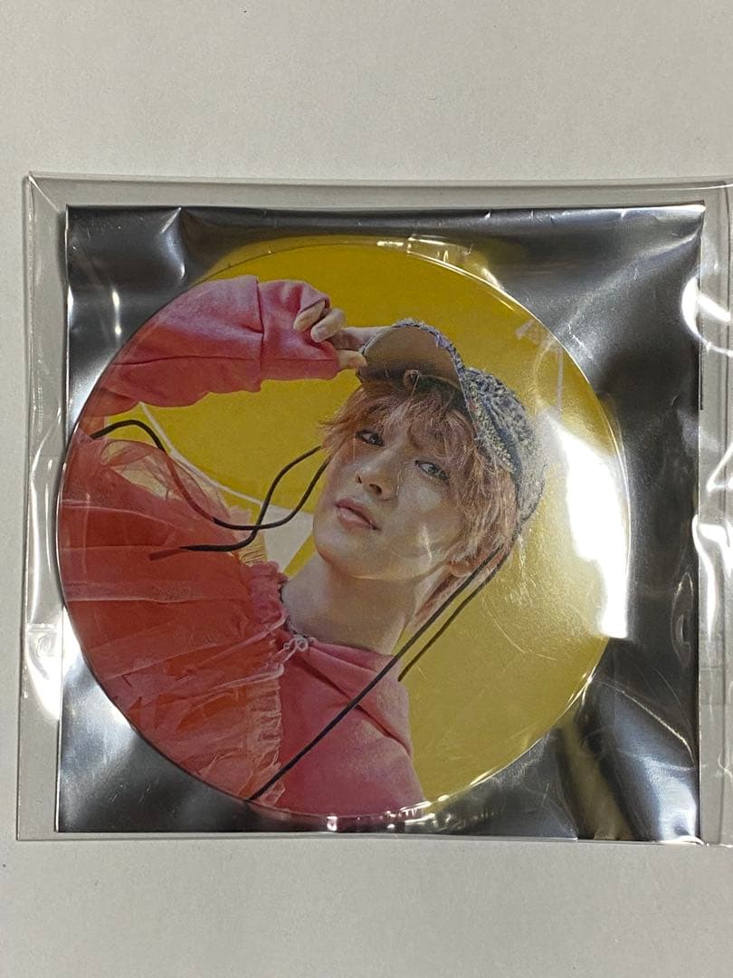 MAZZEL モケケ NAOYA 缶バッジ 巾着 セット売り