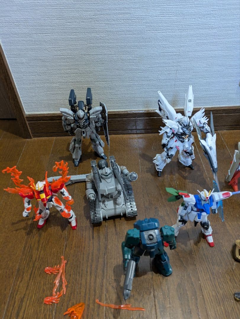 プラモデル ガンダム　ガンプラ　HG 他　ジャンク　武器　完成品　まとめ売り