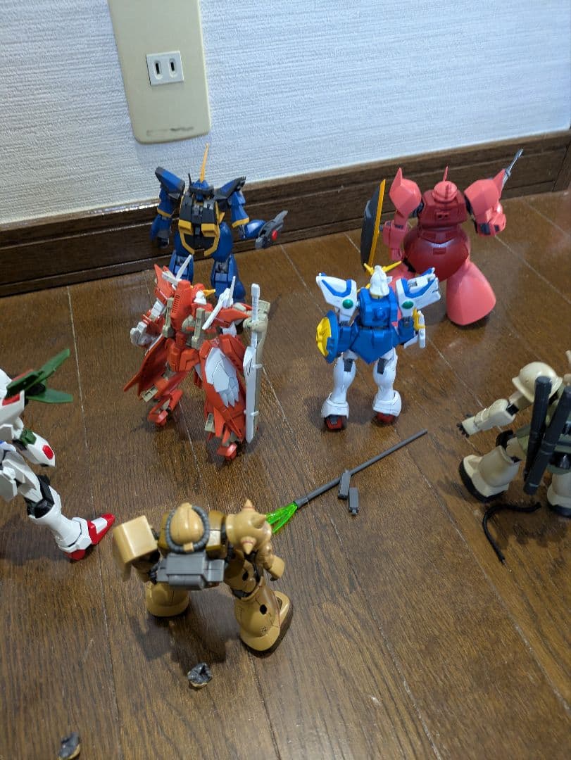 プラモデル ガンダム　ガンプラ　HG 他　ジャンク　武器　完成品　まとめ売り