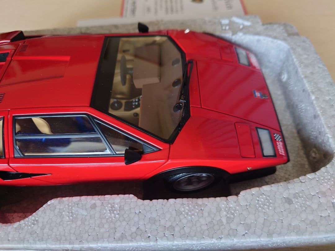 バ*ー様 AUTOart 1/18 ランボルギーニ カウンタック ウォルターウル