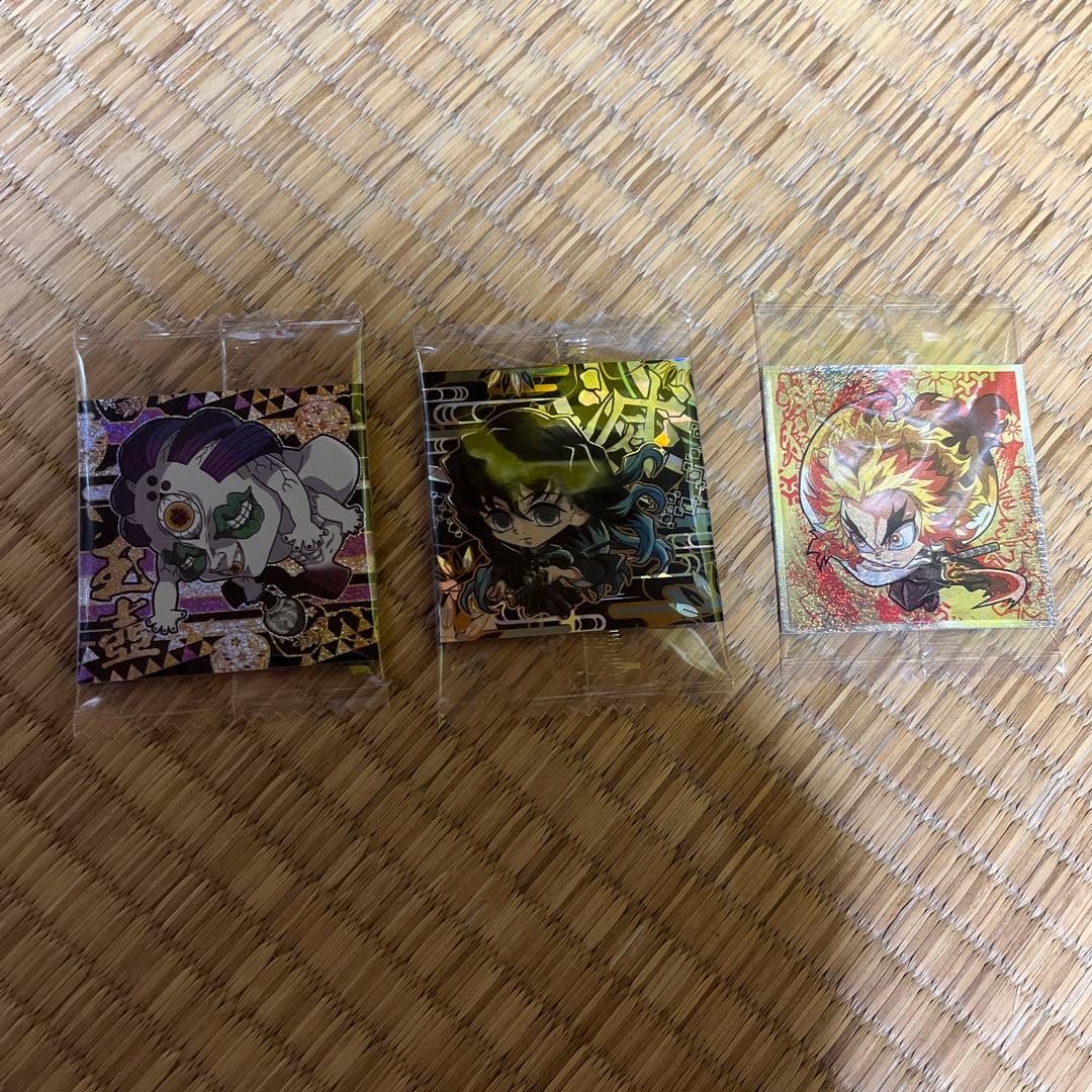 鬼滅の刃ウエハースシール14枚ビックリマンシール1枚カード枚まとめ売り追加3枚
