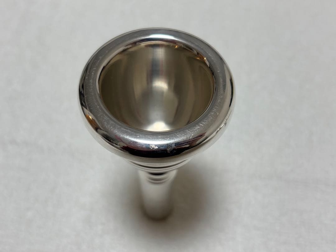 チューバマウスピース S.E.Shires 4E