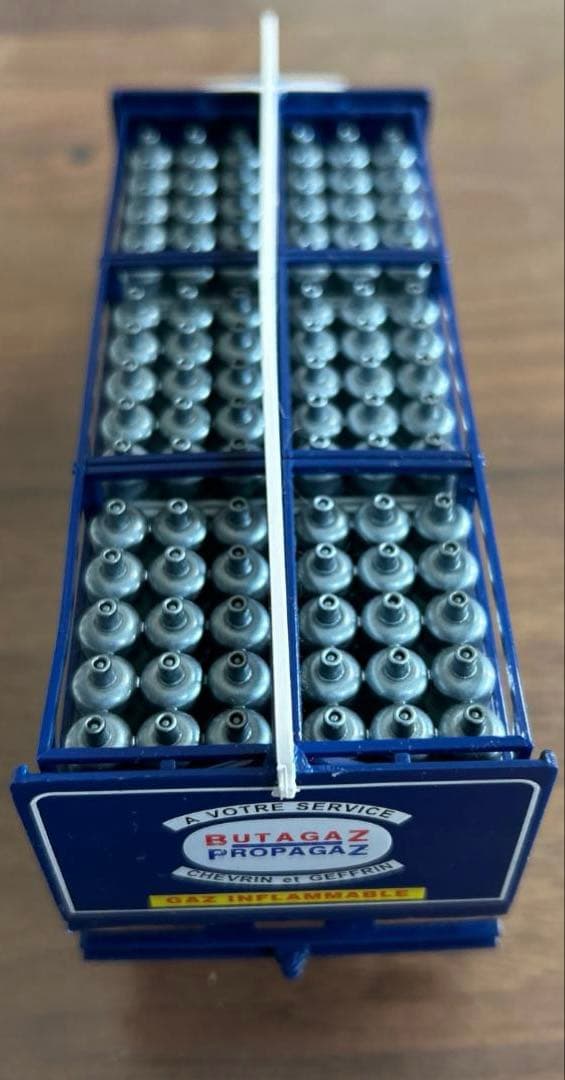 【レア】外国製：ミニカー 4台セット