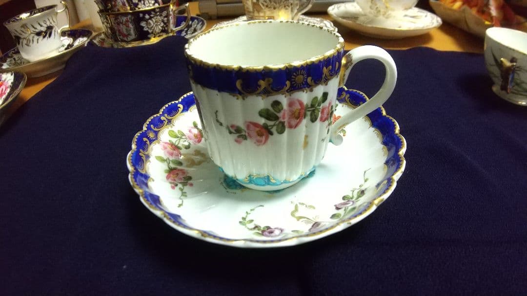 工芸品 Worcester Cup&Saucer?