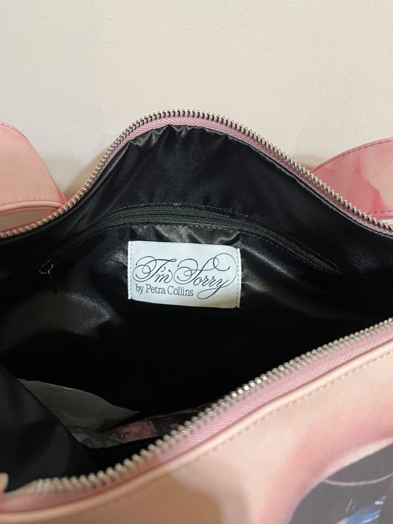 I’m sorry by petra collins ピンクショルダーバッグ