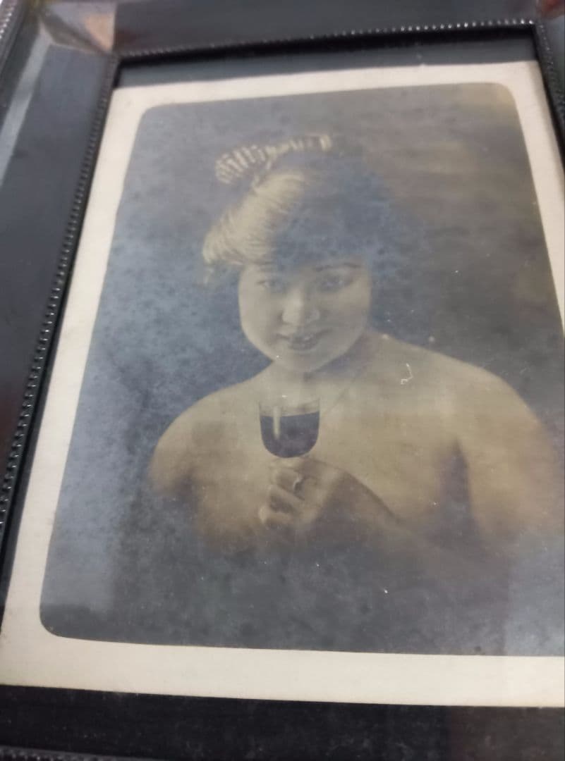 赤玉ポートワイン写真