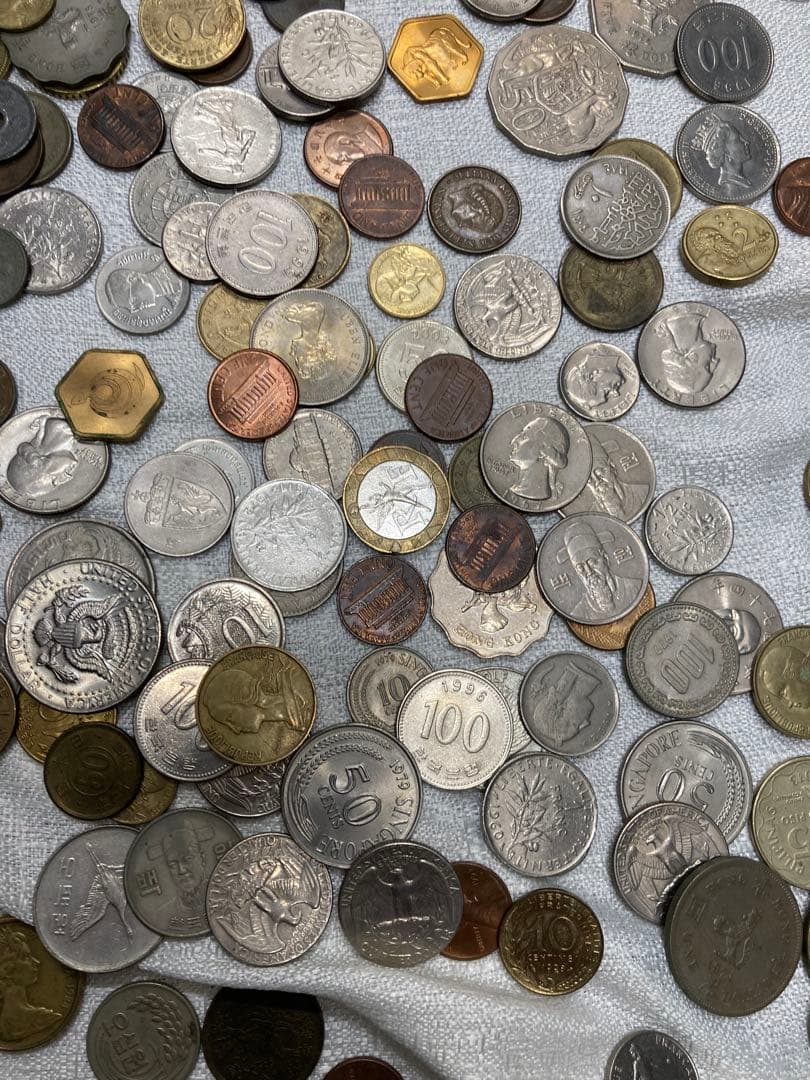 m*y様 ⭐️お宝発見⭐️ 世界各国の　古銭　2キロ　おまとめ