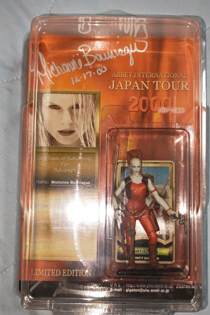 スターウォーズ　オーラ・シング　ミショーンバリアージュ　サイン入りフィギュア