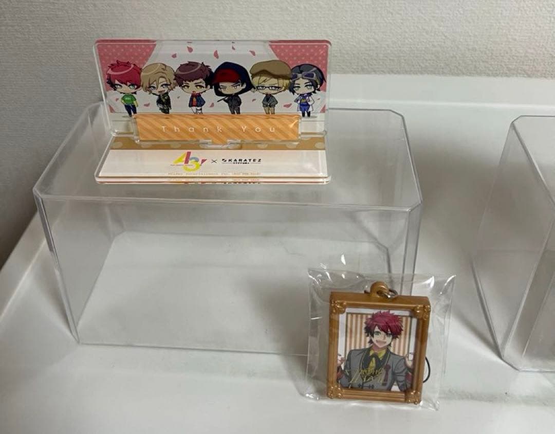 A3!七尾太の缶バッジ、アクリルスタンドのセット