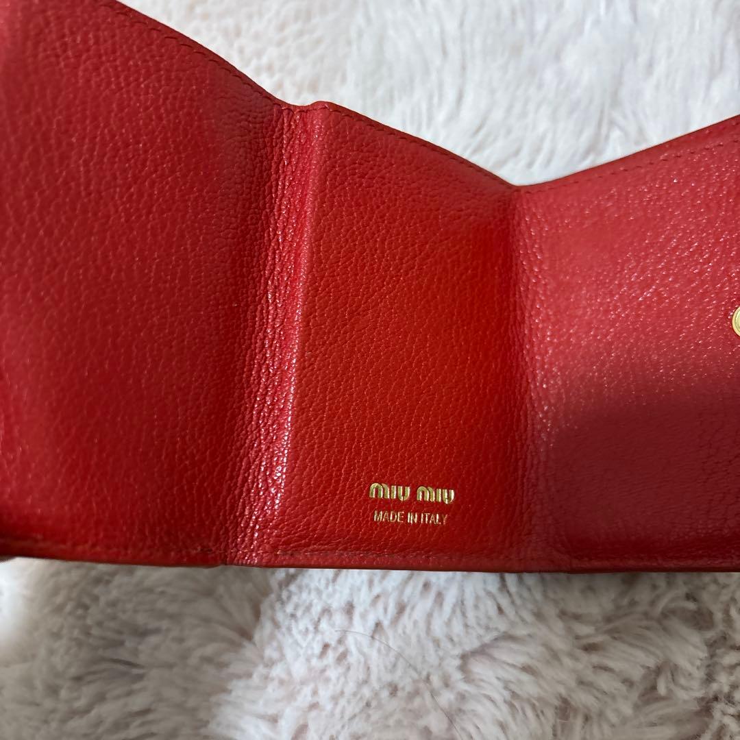 MIU MIU 三つ折り財布 黒