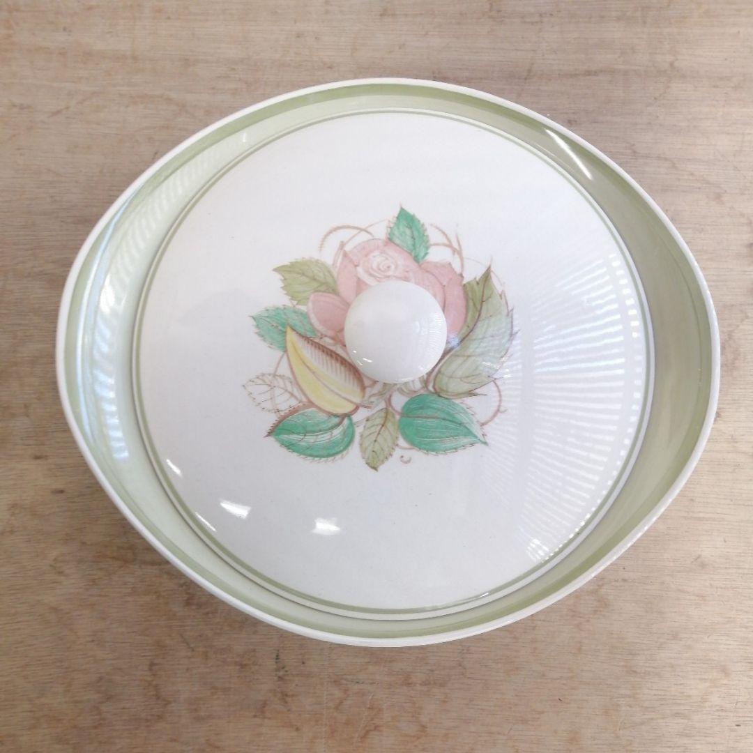 スージークーパー　パトリシアローズ　チュリーン　蓋付　イギリス　アンティーク