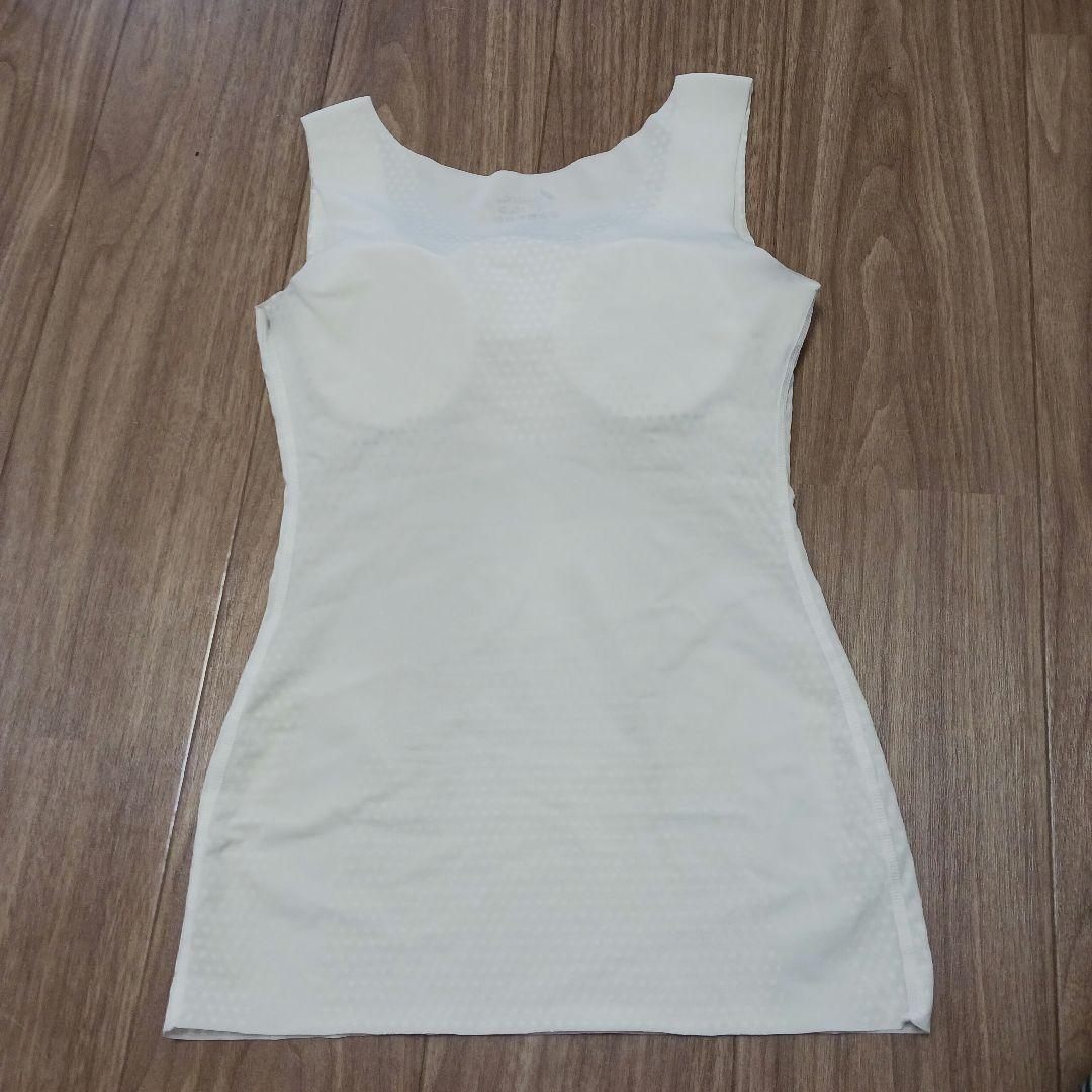 グラントイーワンズホルミーブラトップM