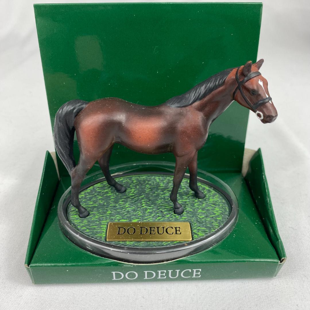 ★JRA ホースフィギュア ソダシ コントレイル アーモンドアイ 計9体