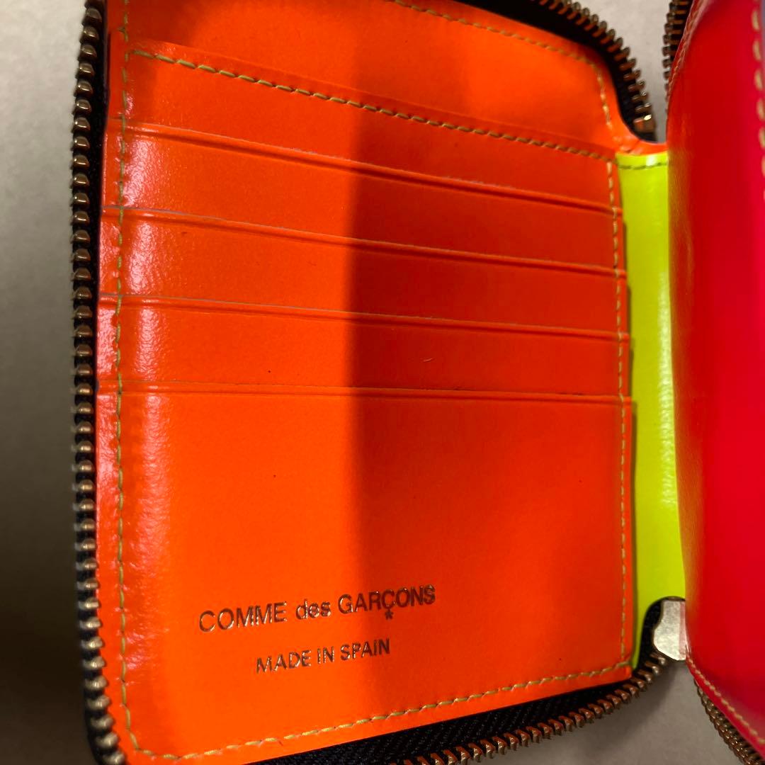 箱付き新品　コムデギャルソン　2つ折り財布　イエロー