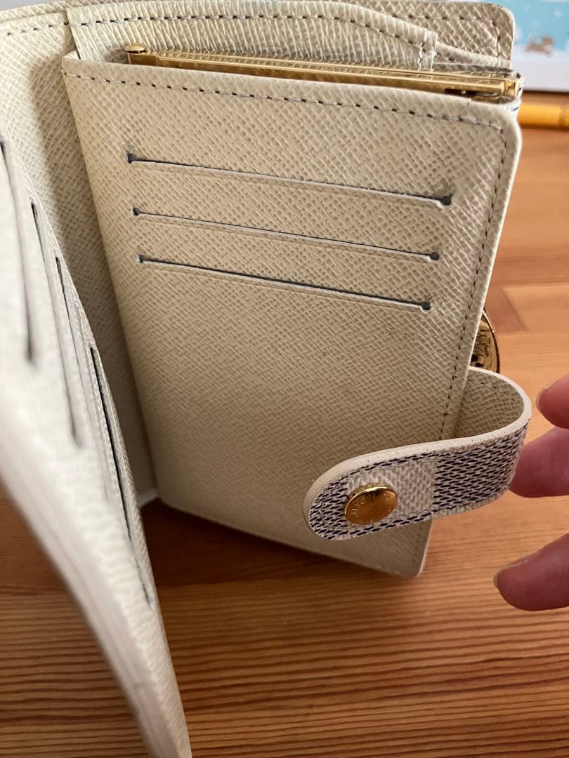 ルイヴィトンダミエ　二つ折り財布