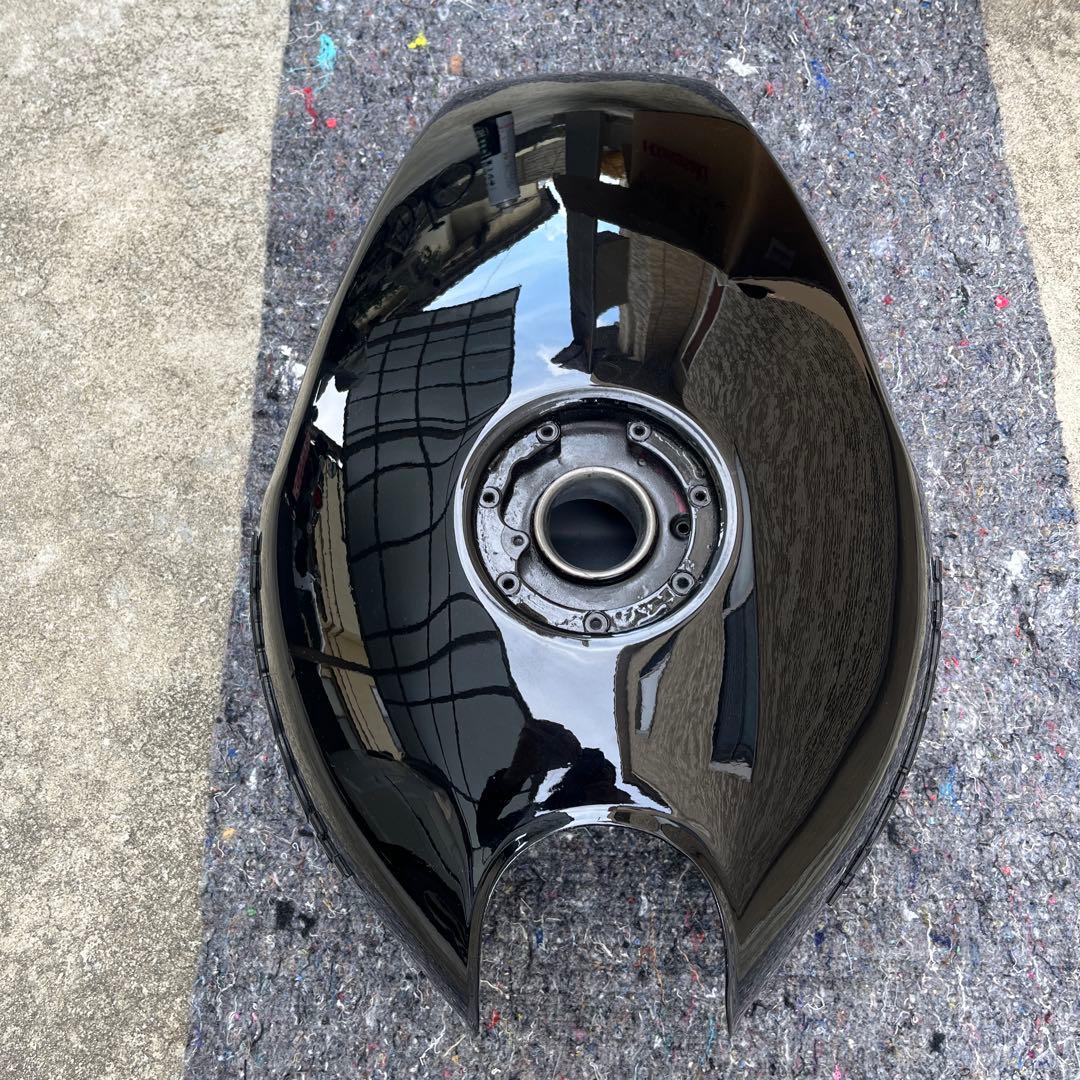 ゼファーχ タンク　テールカウル