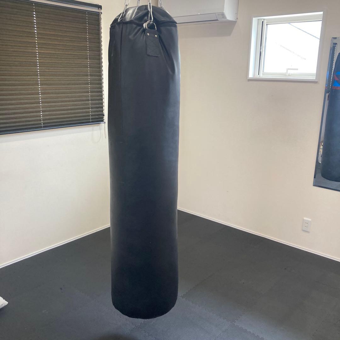 今だけボクシンググローブ、ミット付き！ファイティングロード サンドバッグ　手渡し
