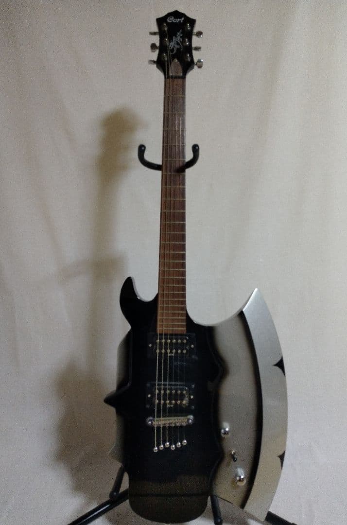 CORT Axe-2 斧型ギター　KISS ジーンシモンズ