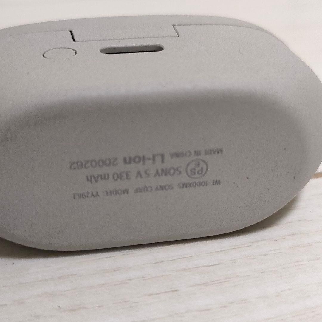 SONY純正 WF-1000XM5 バッテリーケース 　プラチナシルバー