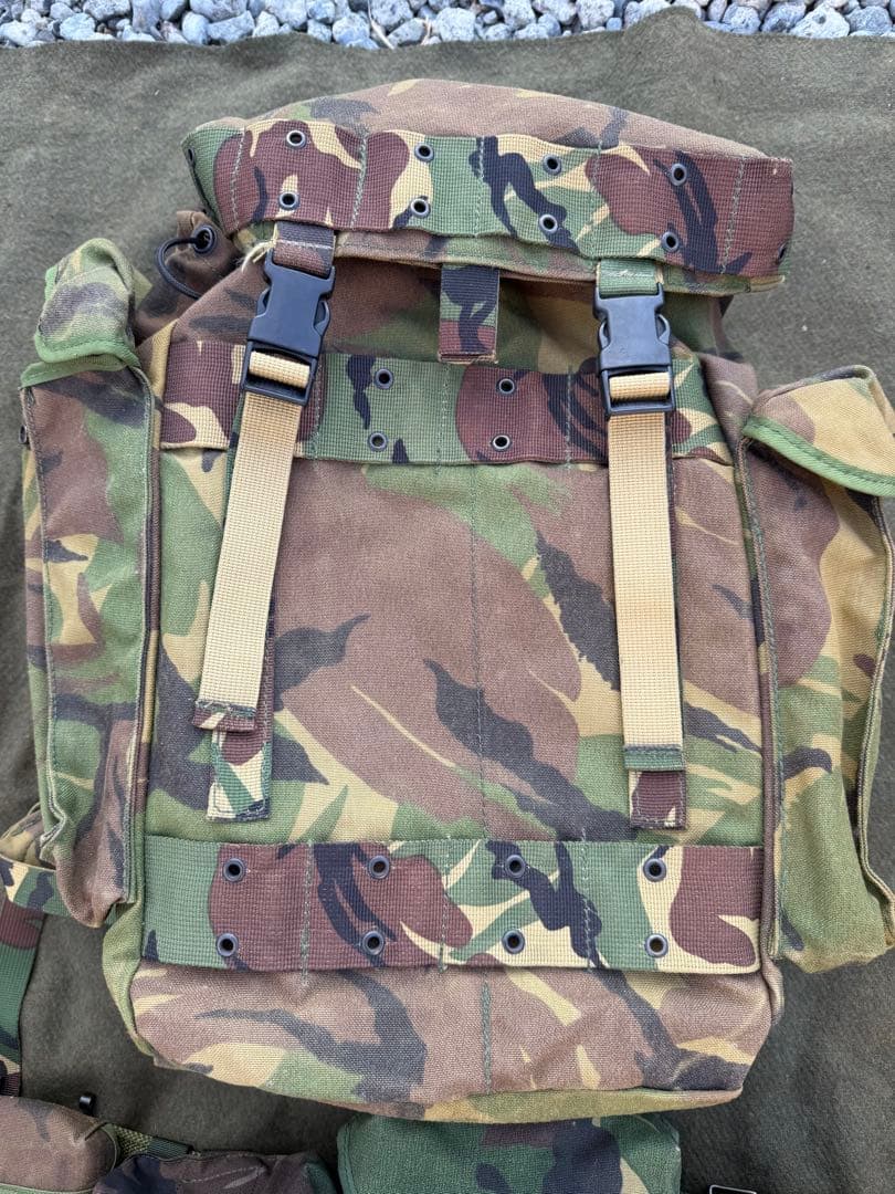 オランダ軍　バックパック　ベルトキットセット