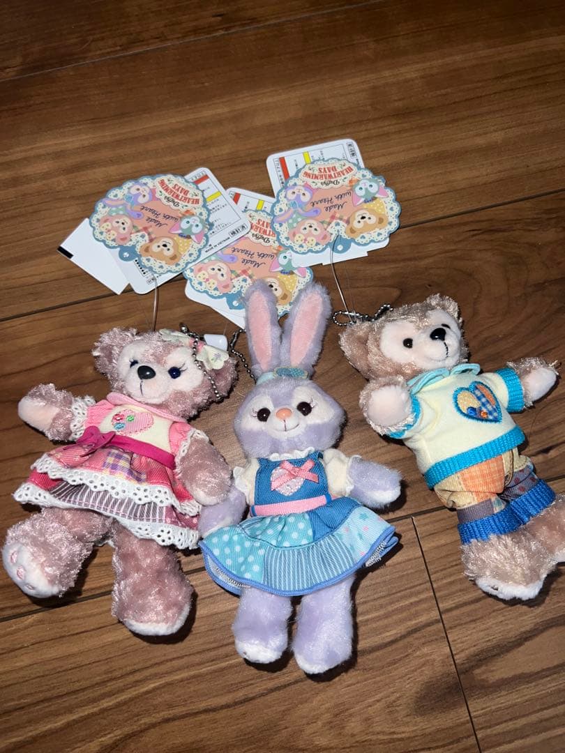 ステラルー　ハートウォーミングデイズ　ぬいぐるみバッジ　ダッフィー ドナルド