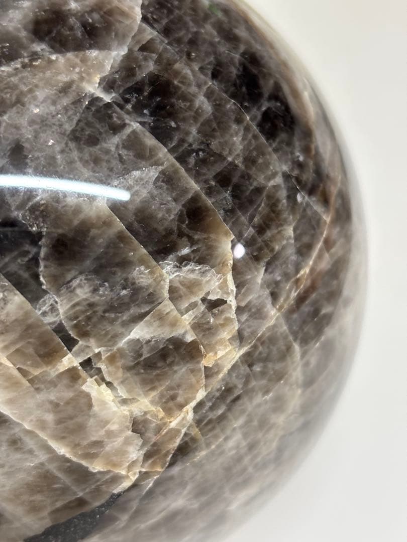 【訳あり】モリオン黒水晶約3.5kg　天然石丸玉スフィア　魔除けインテリア置物