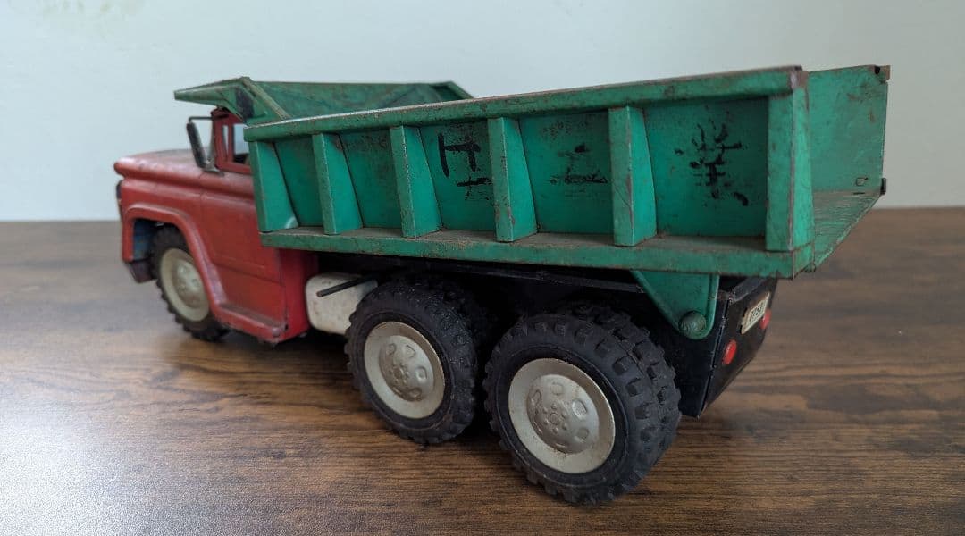 【昭和レトロ】ブリキのおもちゃ/Chevrolet 80 ダンプトラック 赤/緑