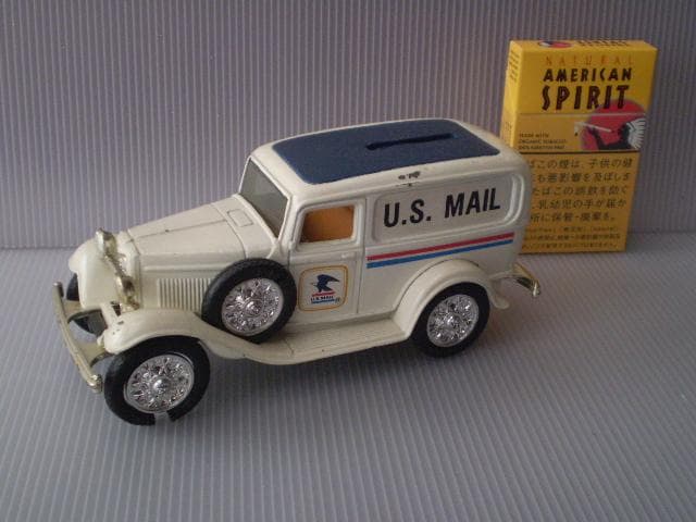 1932' FORD US MAIL Cars 貯金箱。ノベリティ。ビンテージ。