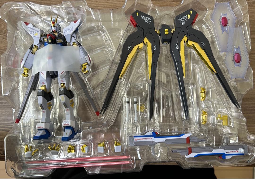 メタルロボット魂ストライクフリーダムガンダム（Re）＆光の翼エフェクトセット