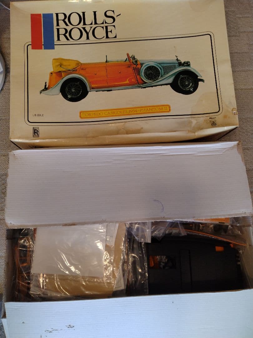 ロールスロイス・ファントムII イタリアポケール社製