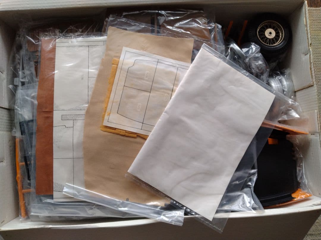 ロールスロイス・ファントムII イタリアポケール社製