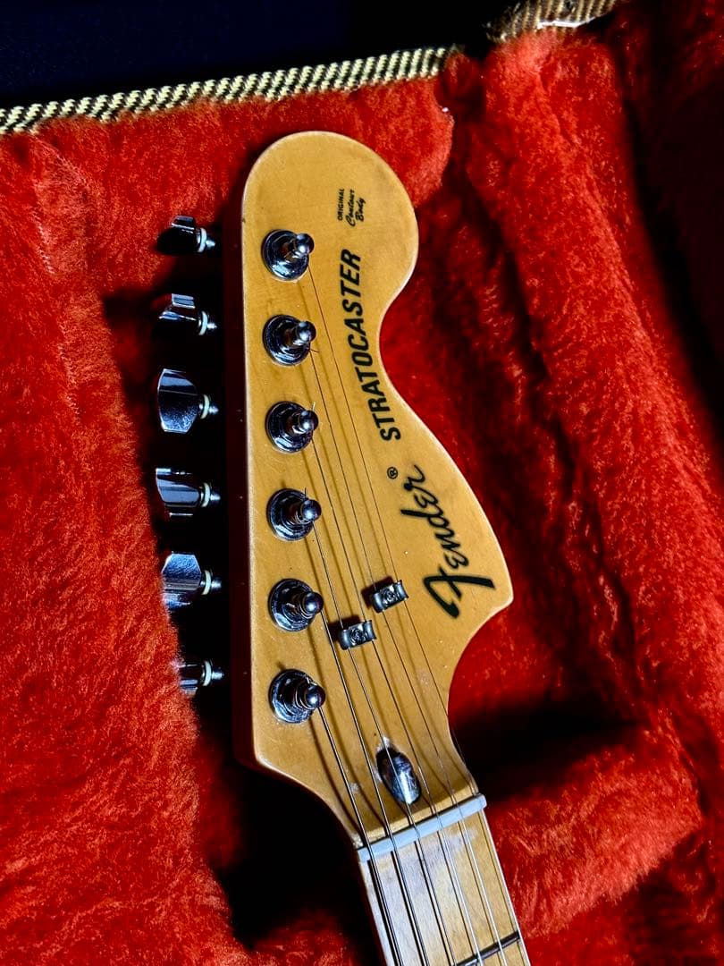 ギター Fender Japan Stratocaster ST72 nitro