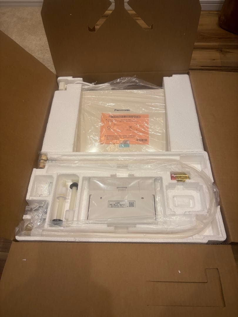 Panasonic 温水洗浄便座 CH845WS