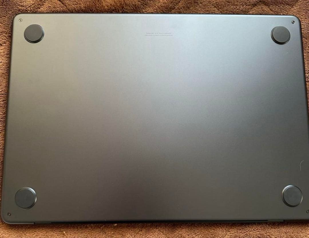 Apple MacBook air M2 2022 gpu10！