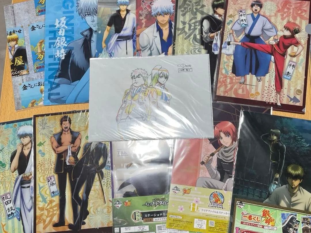 銀魂 グッズ アニメグッズ 缶バッジ 限定品200点以上