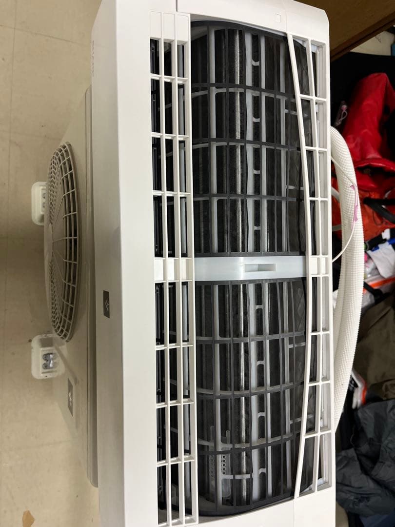 エアコン　シャープ 2023年製 形名 AY-R22F-W