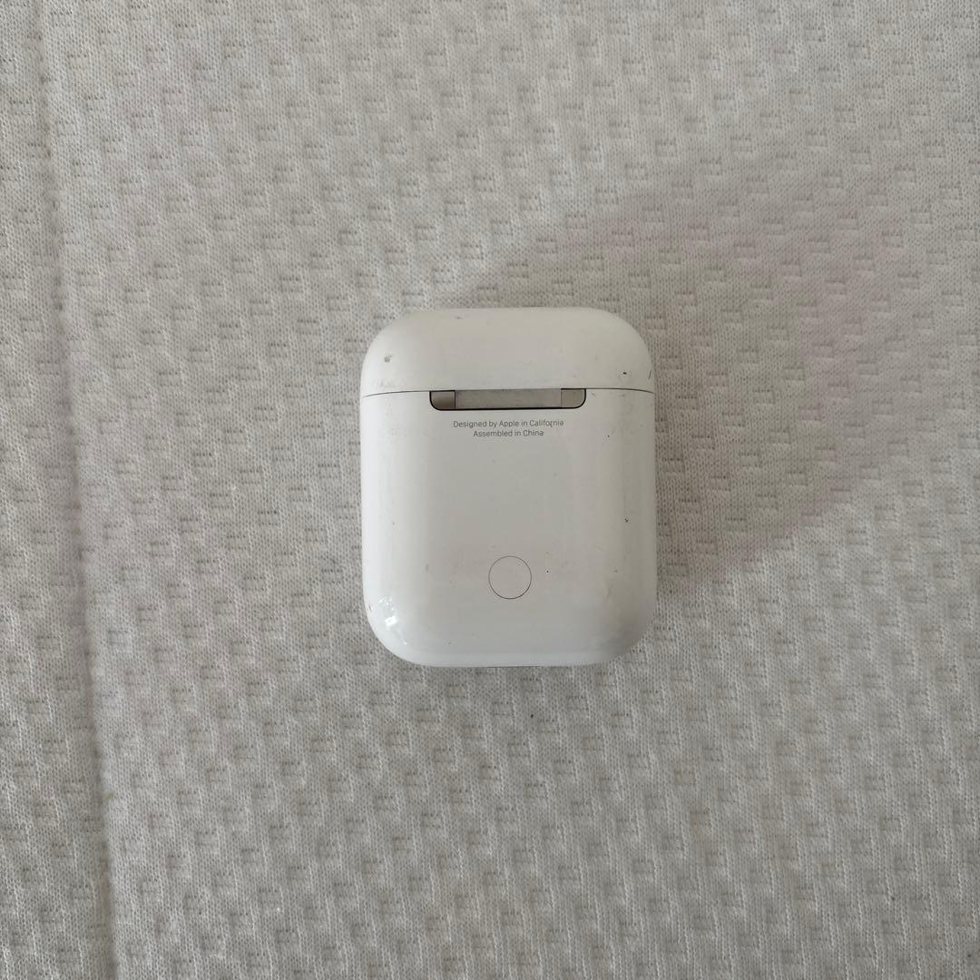 Apple AirPods ワイヤレスイヤホン 本体