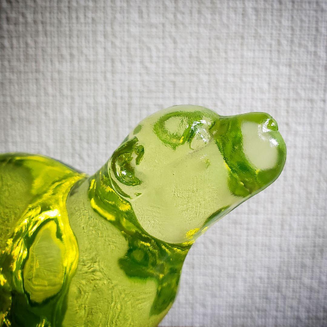 熊　ウランガラス　ヨーロッパ　プレスカラス　アンティーク　置物　インテリア