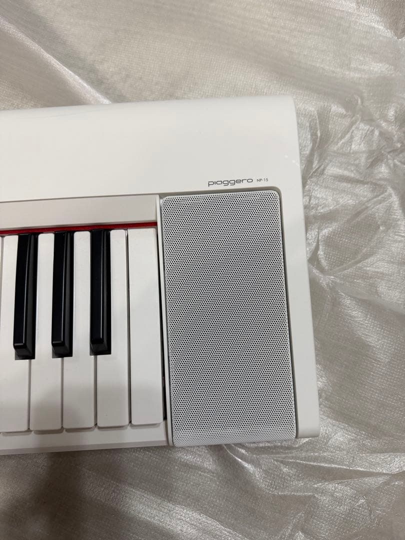 Yamaha 電子キーボード　ホワイト