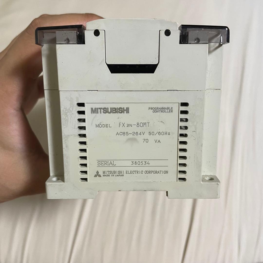 三菱シーケンサー　FX2N-80MT