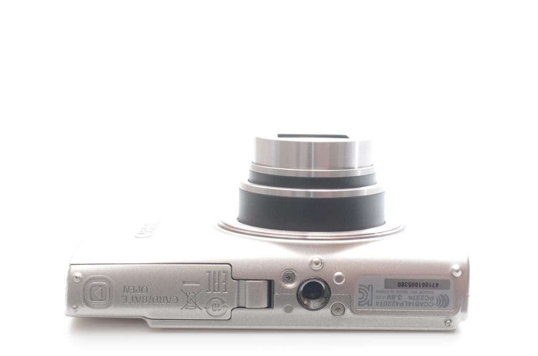 Canon IXY 650 シルバー コンパクトデジタルカメラ 箱付