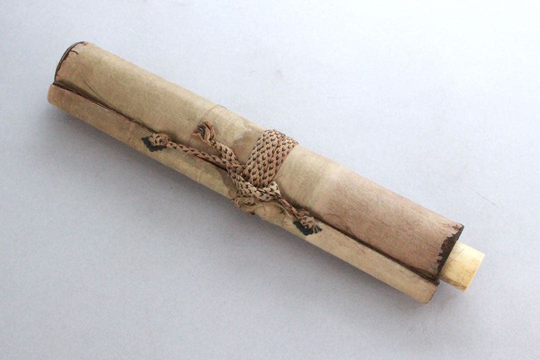 No4908 掛軸　仏教美術　日蓮曼荼羅　肉筆紙本　髭曼荼羅　古美術　送料無料