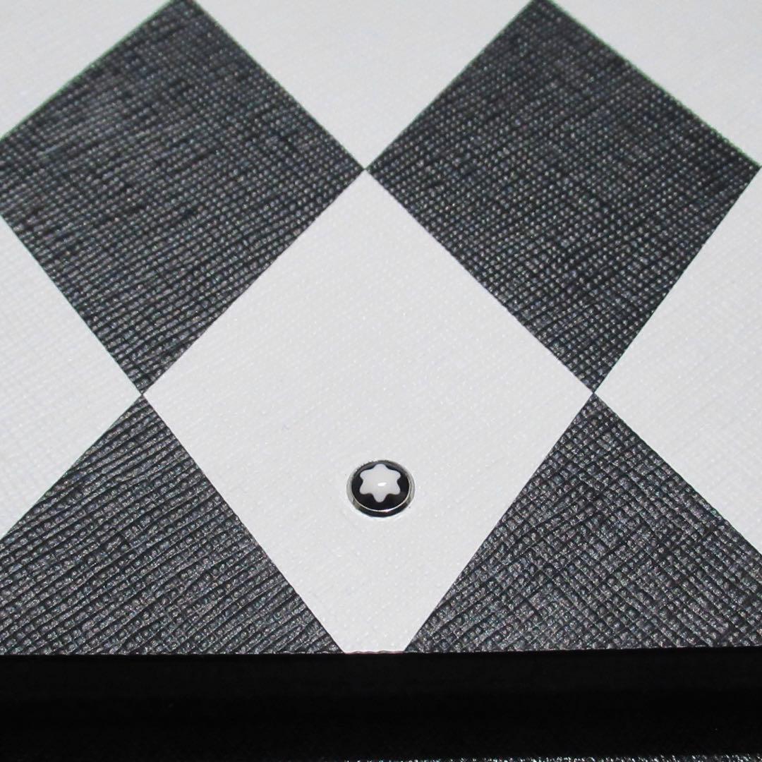 モンブラン ノート ミディアム グレートキャラクターズ クイーン 134716