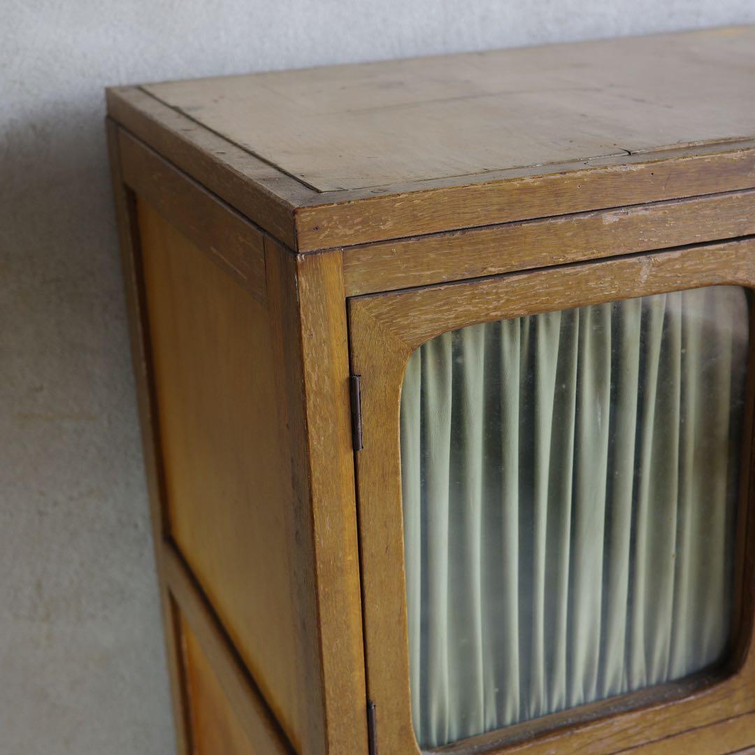 和モダンな箪笥　レトロ　ジャパンビンテージ