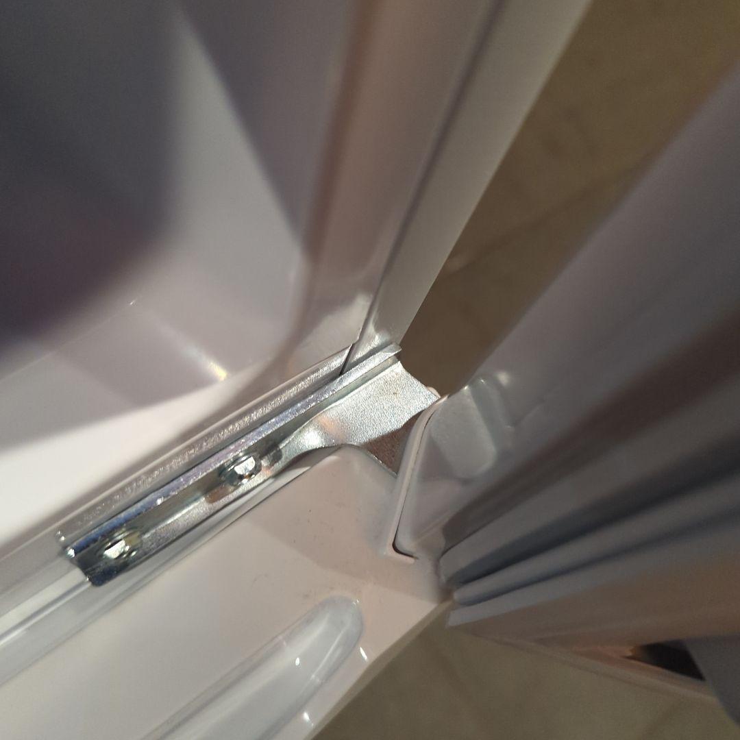 Rurudo☆2021年製！(東京23区のみ送料と設置無料！)冷蔵庫