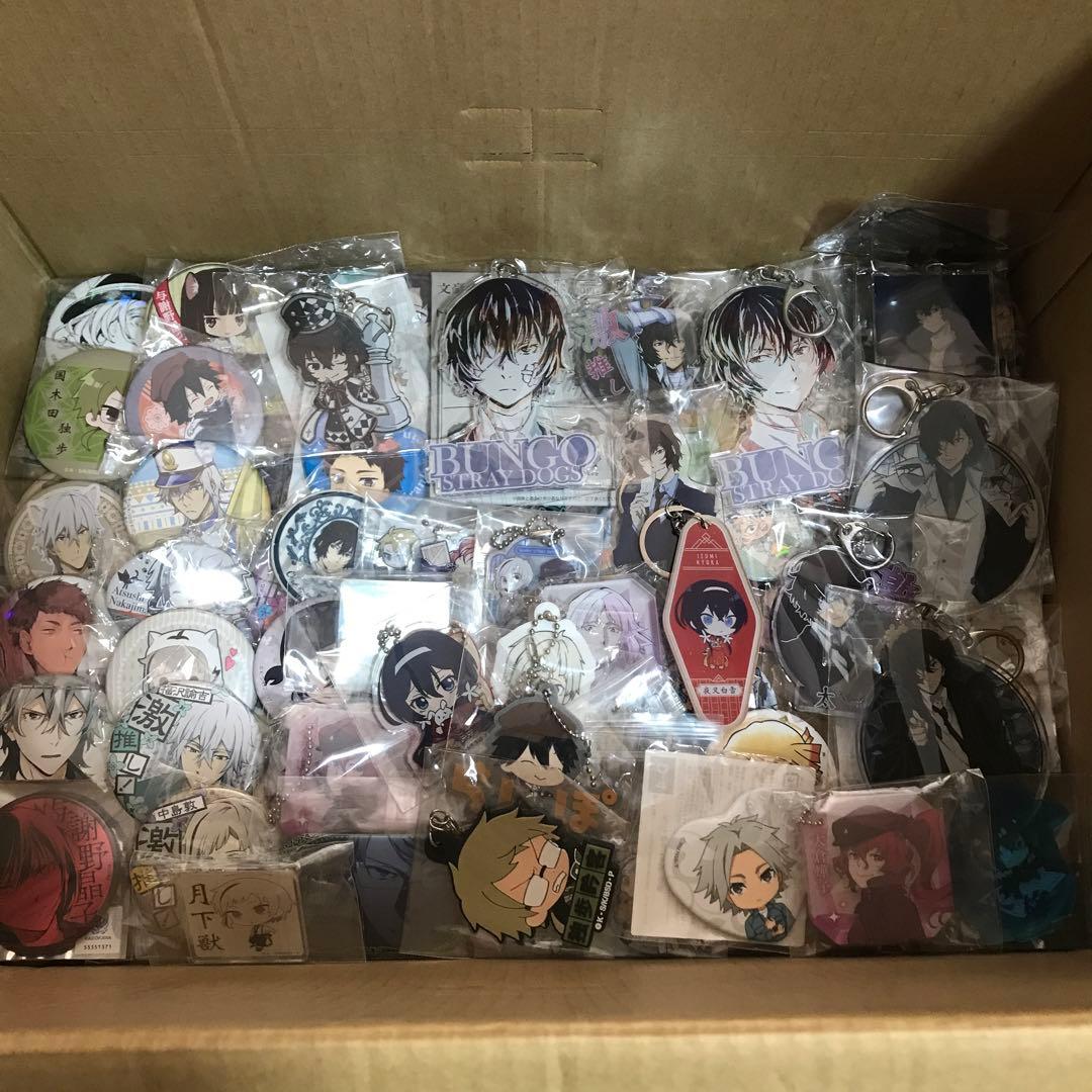 アニメグッズ　大量まとめ売り600点以上