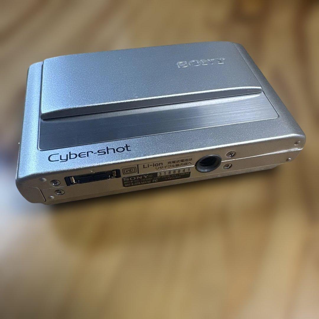【美品】SONY Cyber-shot DSC-T20 デジタルカメラ　シルバー