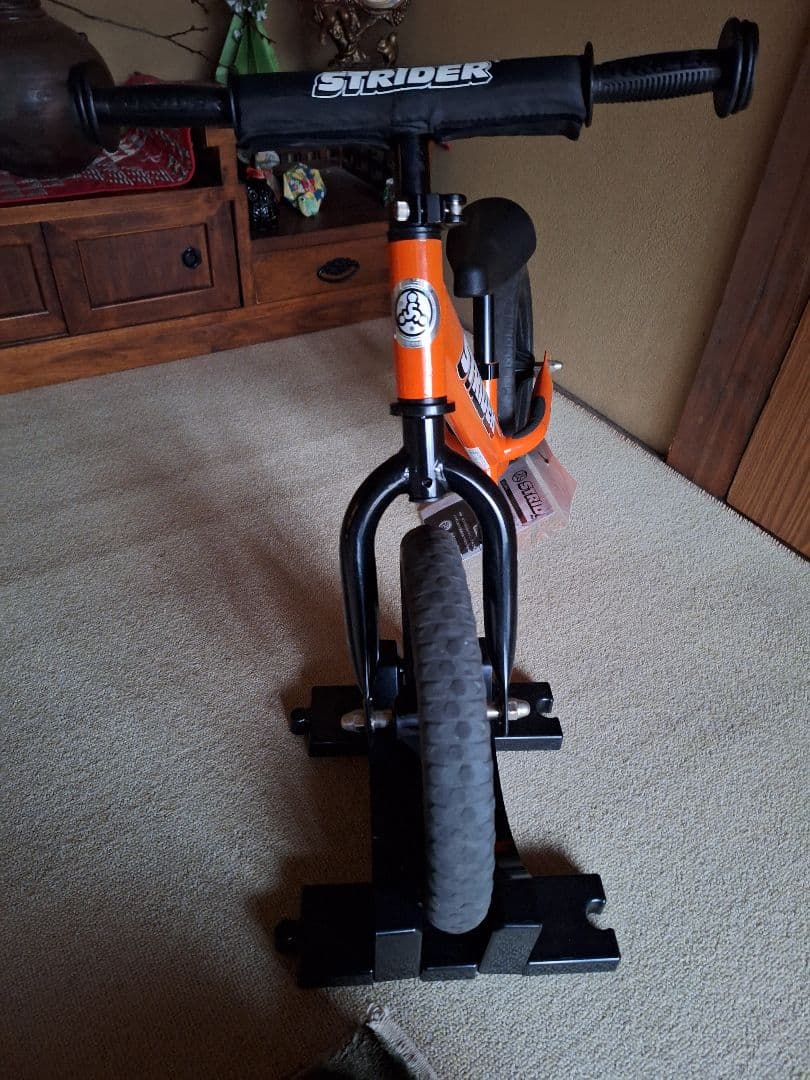 STRIDER ストライダー バランスバイク 12インチ オレンジ