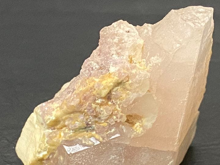 モルガナイト　93g